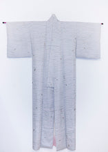 Load image into Gallery viewer, Kimono "Ondes subtiles et carrés cachés"