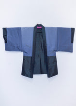 Load image into Gallery viewer, Haori Homme "Paysage montagneux aux parchemins Illustrés"