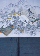Load image into Gallery viewer, Haori Homme "Paysage montagneux aux parchemins Illustrés"