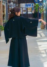 Load image into Gallery viewer, Veste blason noire