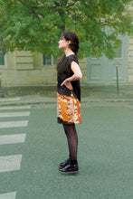 Charger l'image dans la galerie, Robe tomesode oiseau de paradis dans une composition orange