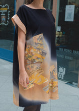 Charger l'image dans la galerie, Robe tomesode Livre doré