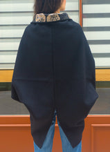 Load image into Gallery viewer, Cape Manteau Yuko Kiku