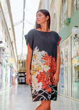 Load image into Gallery viewer, Robe Tomesode - "Deux décors"