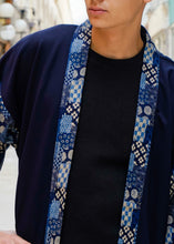 Charger l&#39;image dans la galerie, Veste Rikyu bleue patchwork
