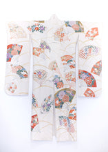 Charger l&#39;image dans la galerie, Kimono &quot;Éventails fleuris&quot;
