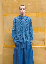 Charger l'image dans la galerie, Chemise Motif Nature indigo

