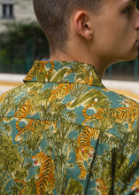 Charger l'image dans la galerie, Chemise hawaïenne - Tigre Vert
