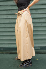 Charger l&#39;image dans la galerie, Hakama beige
