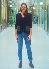 Charger l'image dans la galerie, Gilet réversible motif bleu floral
