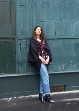 Load image into Gallery viewer, Cape Manteau Yuko Ume
