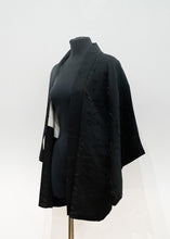 Load image into Gallery viewer, Haori noir 5 texturé
