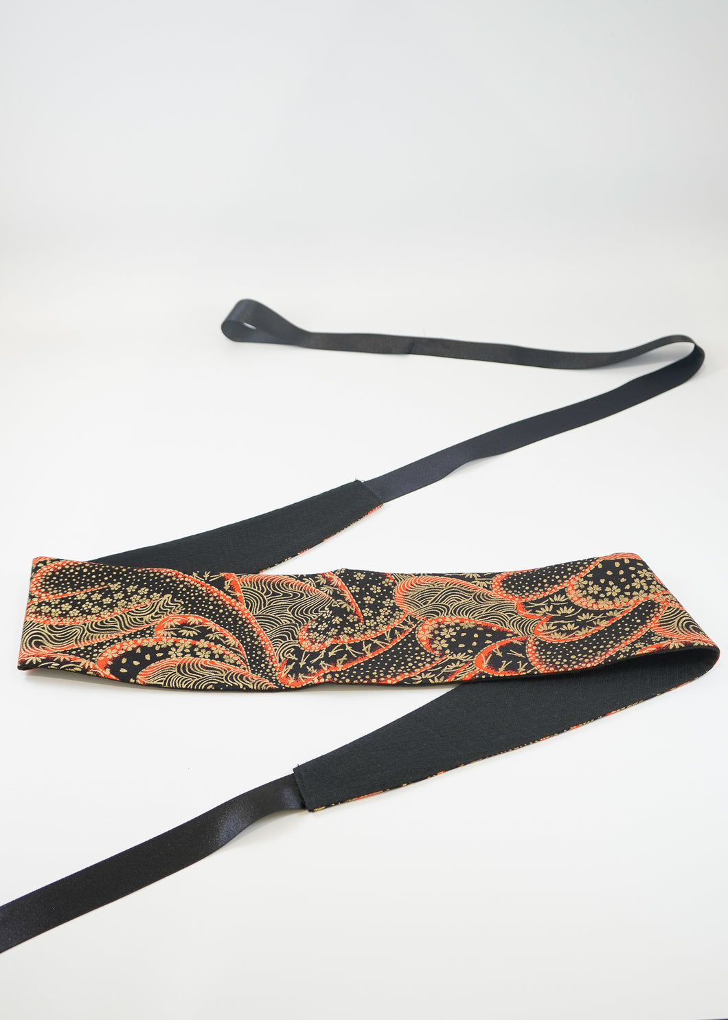 Ceinture Obi - Arabesques sur fond noir