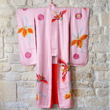 Charger l&#39;image dans la galerie, Kimono de mariage - Uchikake
