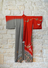 Charger l&#39;image dans la galerie, Kimono Vintage gris et rouille
