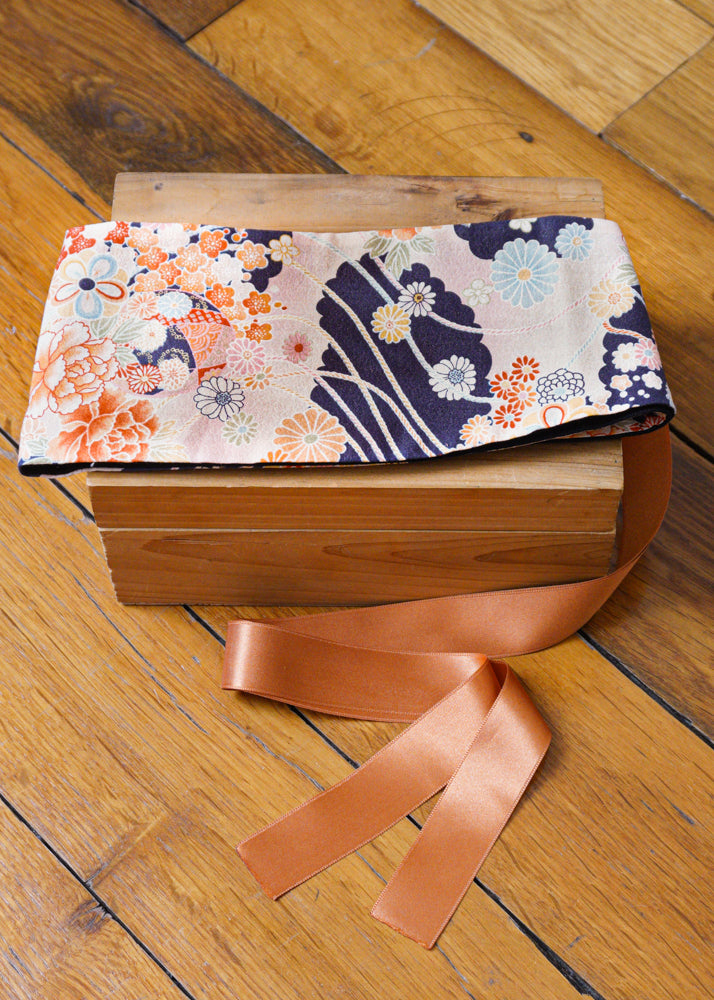 Ceinture Obi fleurs sur fond pèche et bleue