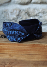 Load image into Gallery viewer, Headband blue asanoha pattern
